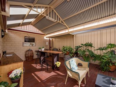 33 Windward Way, Drummond Cove WA 6532