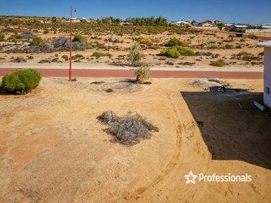 67 Flora Boulevard, Kalbarri WA 6536