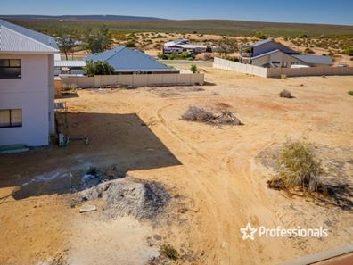 67 Flora Boulevard, Kalbarri WA 6536
