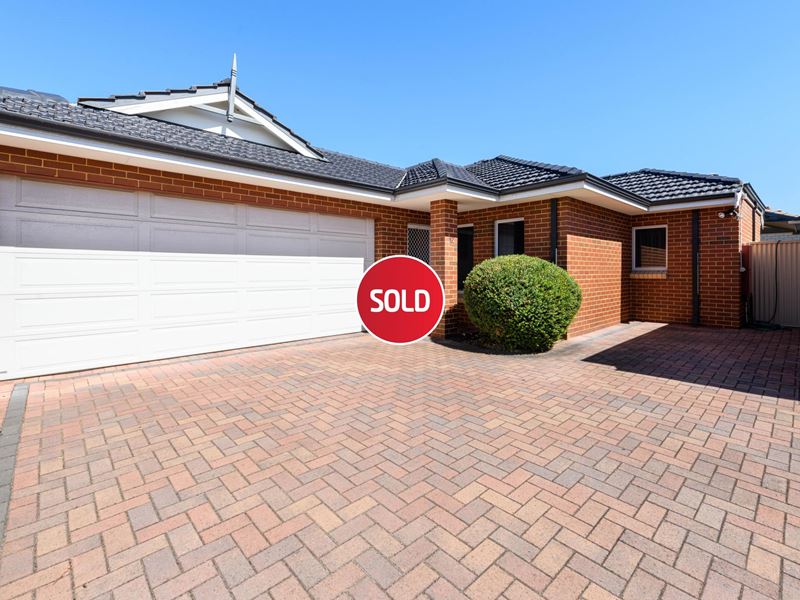 12 Newby Court, Waikiki