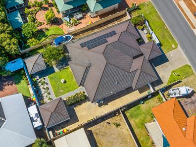 121 Gloucester Crescent, Shoalwater WA 6169