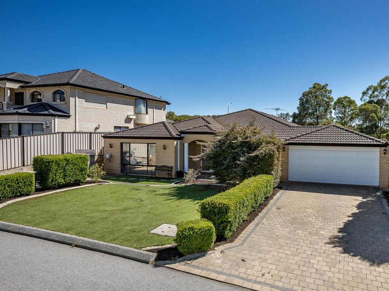 42 Boddington Circuit, Dianella