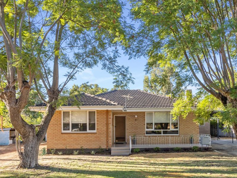 4 Kirkdale Road, Kalamunda