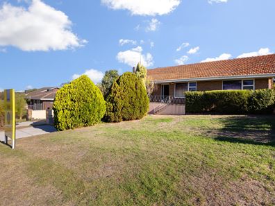 76 Moojebing Street, Bayswater WA 6053