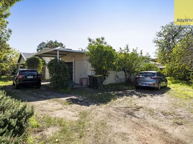 2 Poynton Ave, Midland WA 6056