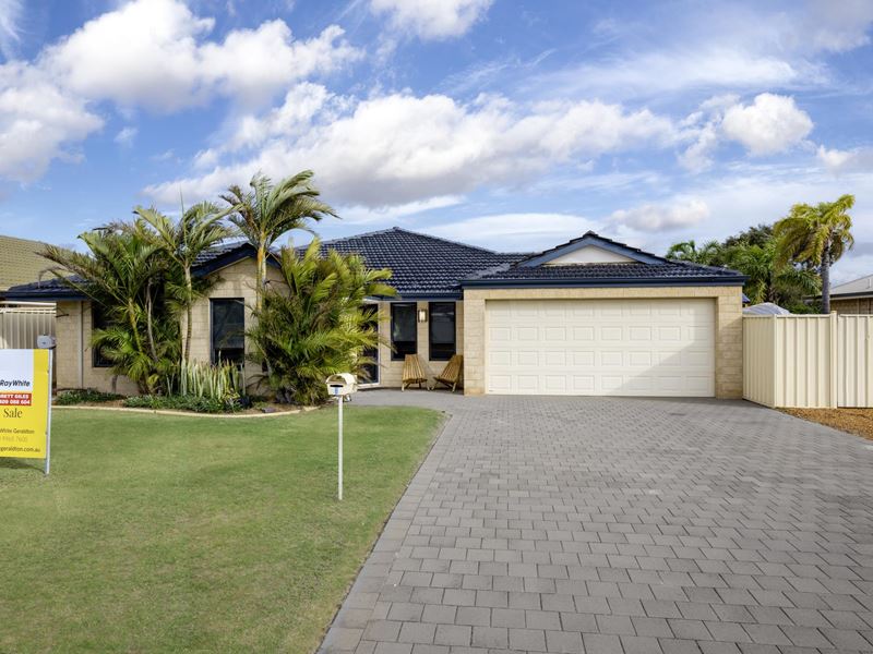 8 Stillwater Avenue, Drummond Cove
