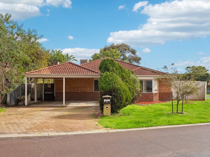 2 Yalgar Place, Lockridge WA 6054