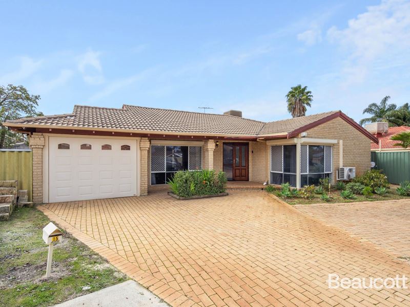 15 Quail Grove, Ballajura