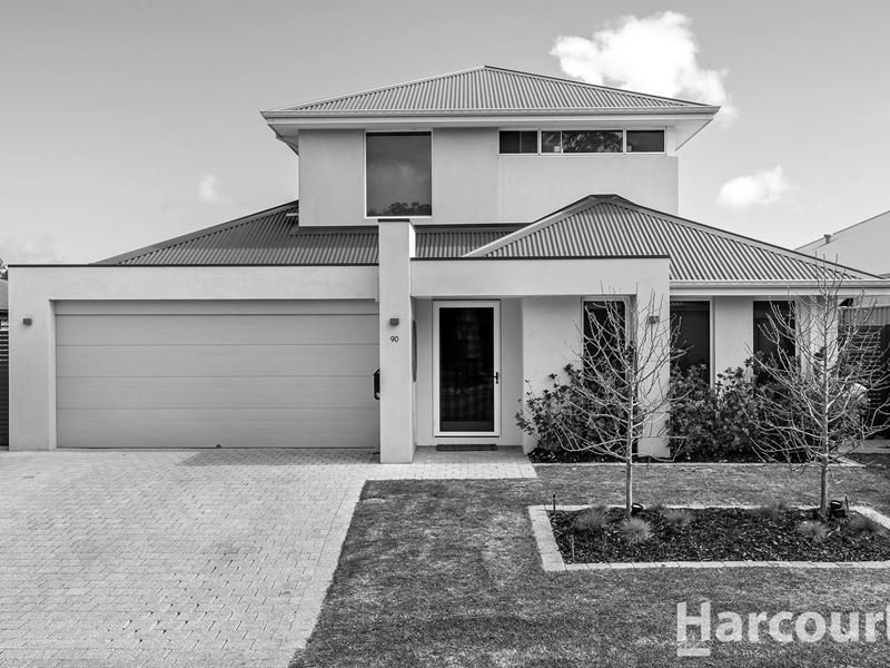 90 Hurlingham Loop, Meadow Springs