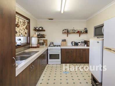 18 Maslin Street, Capel WA 6271