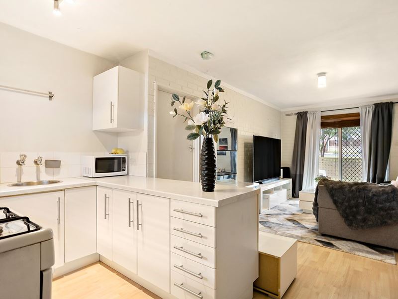7/216 Cambridge Street, Wembley