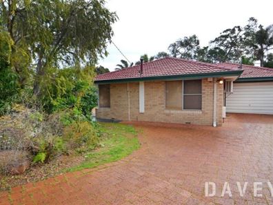 73 Waterford Drive, Hillarys WA 6025