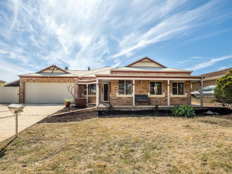 16 Camargue Green, Secret Harbour WA 6173