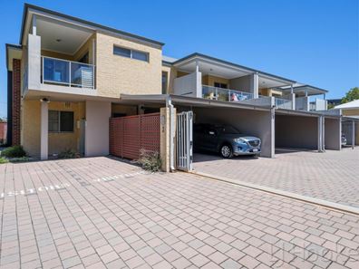 2/3 Packham Road, Hamilton Hill WA 6163