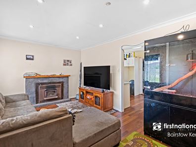 5 LeGrande Ave, Mckail WA 6330