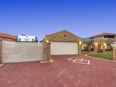 1 Bambra Lane, Currambine WA 6028