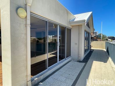 36 Leisure Way, Halls Head WA 6210