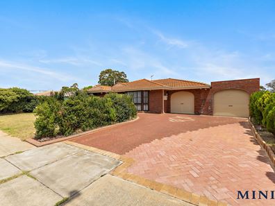 9 Whaleback Avenue, Parkwood WA 6147