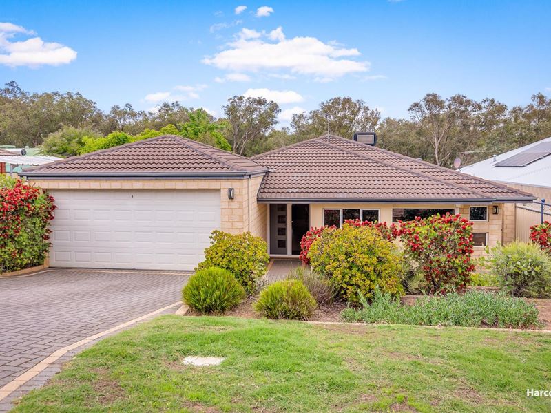 9 Turner Road, Kelmscott WA 6111