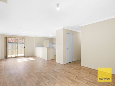 37A Spring Road, Thornlie WA 6108