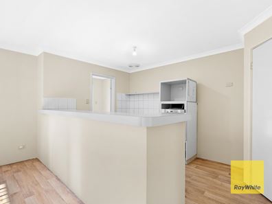 37A Spring Road, Thornlie WA 6108