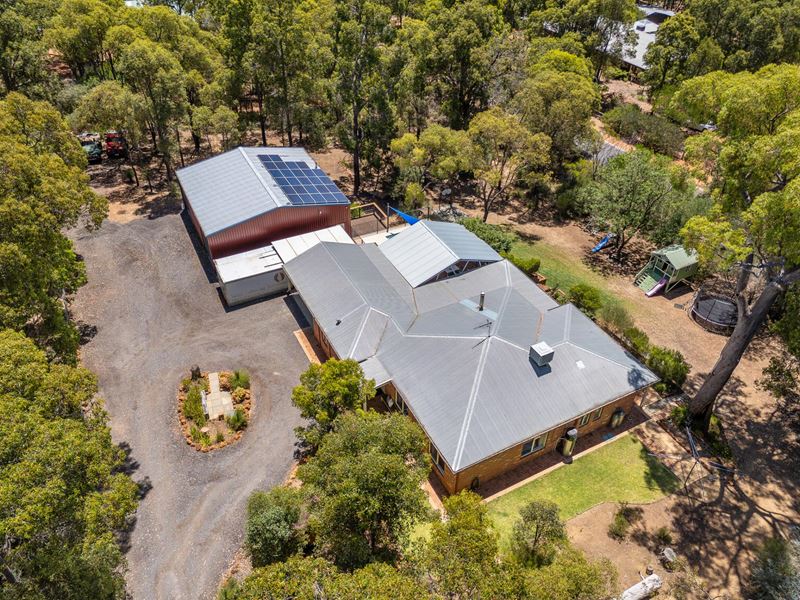 265 Summit Road, Mundaring WA 6073