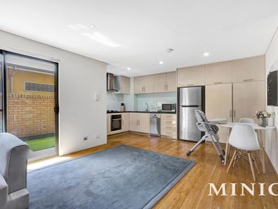 6/6 Oak Street, Cannington WA 6107