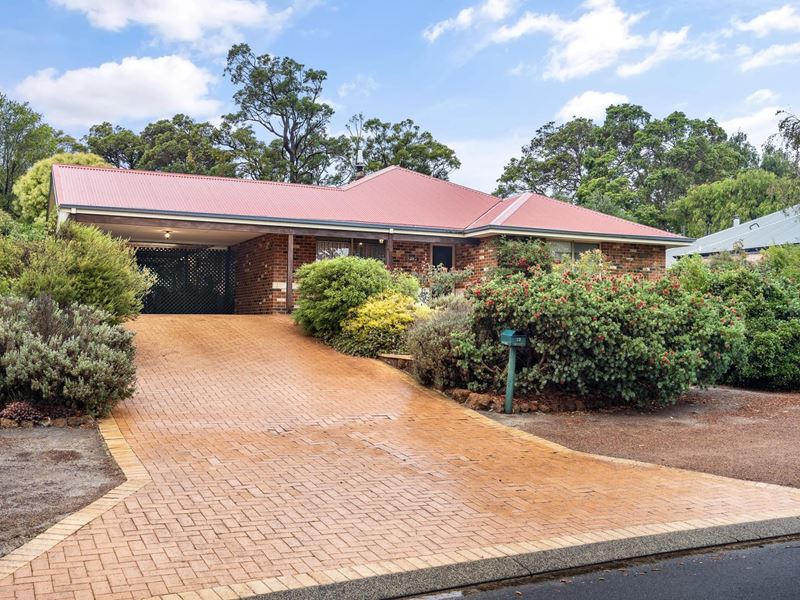12 The Boulevard, Margaret River WA 6285