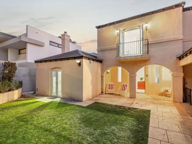 28 Palmerston Street, Mosman Park WA 6012