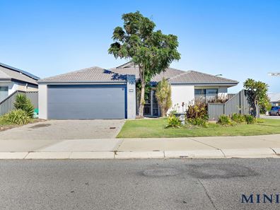 87 Gallipoli Avenue, Byford WA 6122