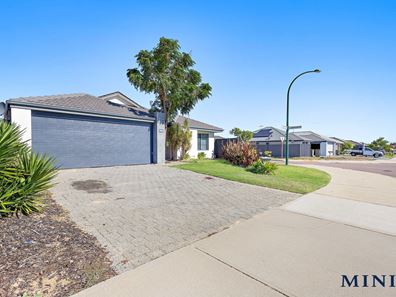 87 Gallipoli Avenue, Byford WA 6122