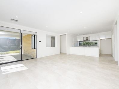 77 Marlinspike Boulevard, Jindalee WA 6036