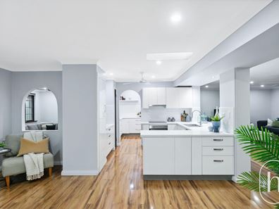 26 Leander Street, Beldon WA 6027