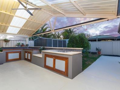 27 Brolga Grove, Seville Grove WA 6112