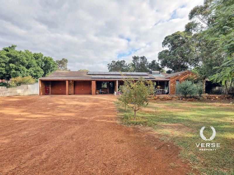 56 Kathleen Road, Lesmurdie WA 6076
