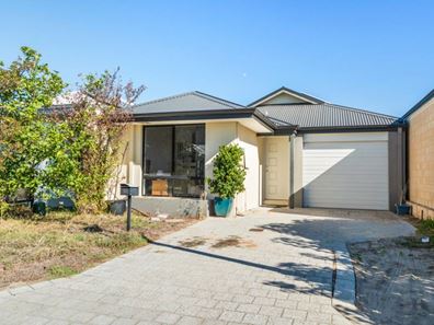 32 Swithland Way, Aveley WA 6069