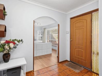 70 Oswald Street, Innaloo WA 6018