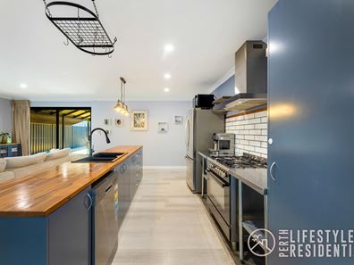 6 Stableford Loop, Yanchep WA 6035