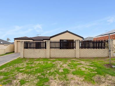 17A Albourne Way, Balga WA 6061