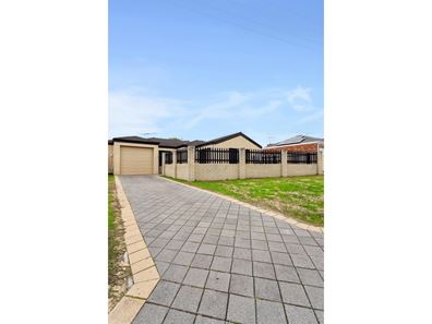 17A Albourne Way, Balga WA 6061