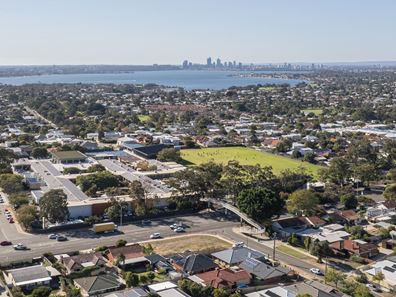 2 Winnacott  Street, Willagee WA 6156