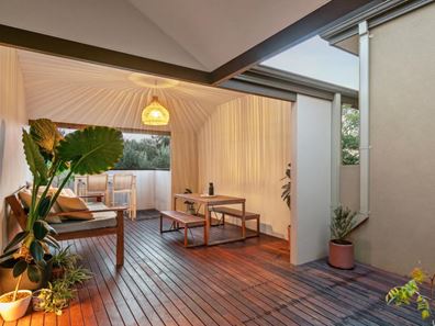 9/627 Hay Street, Jolimont WA 6014