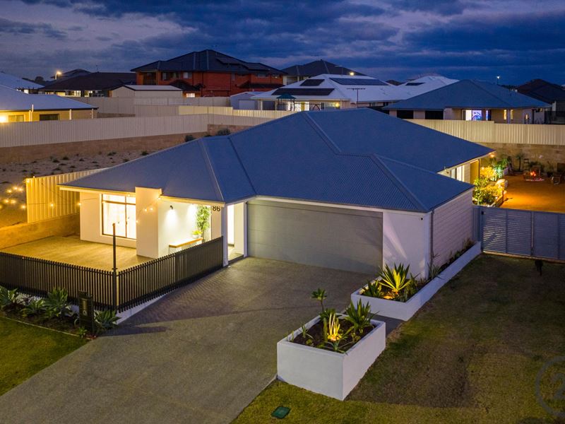 86 Balladonia Parade, Dawesville