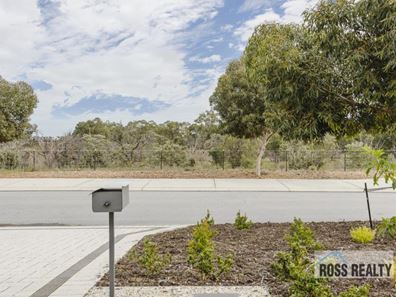 32 Sugargum Rise, Kiara WA 6054
