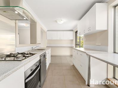 13 Pavo Close, Rockingham WA 6168