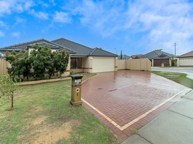 1 Beauly  Parade, Canning Vale WA 6155
