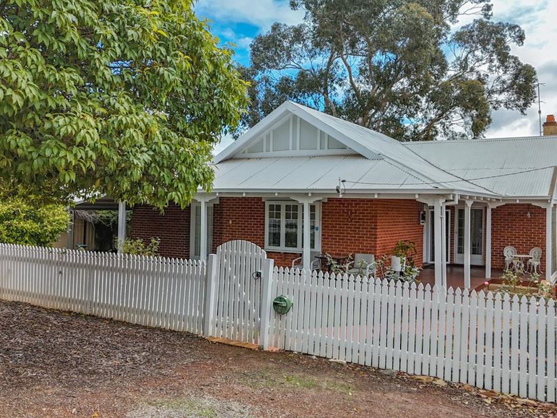 3 Uralia Terrace, Northam WA 6401