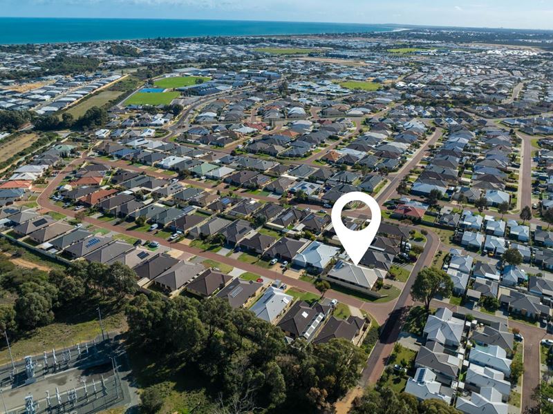 55 Highcliffe Circle, Lakelands WA 6180