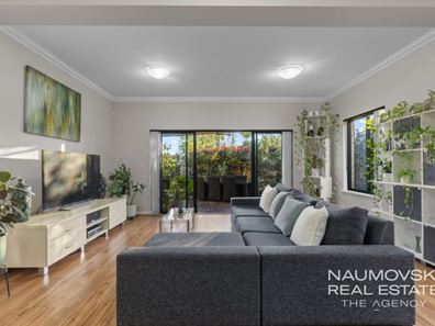 9C Ilumba Way, Nollamara WA 6061