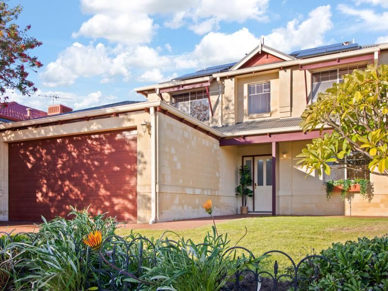 36 Chatsworth Drive, Hocking WA 6065